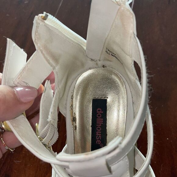 Dollhouse platforms - Picture 11 of 14